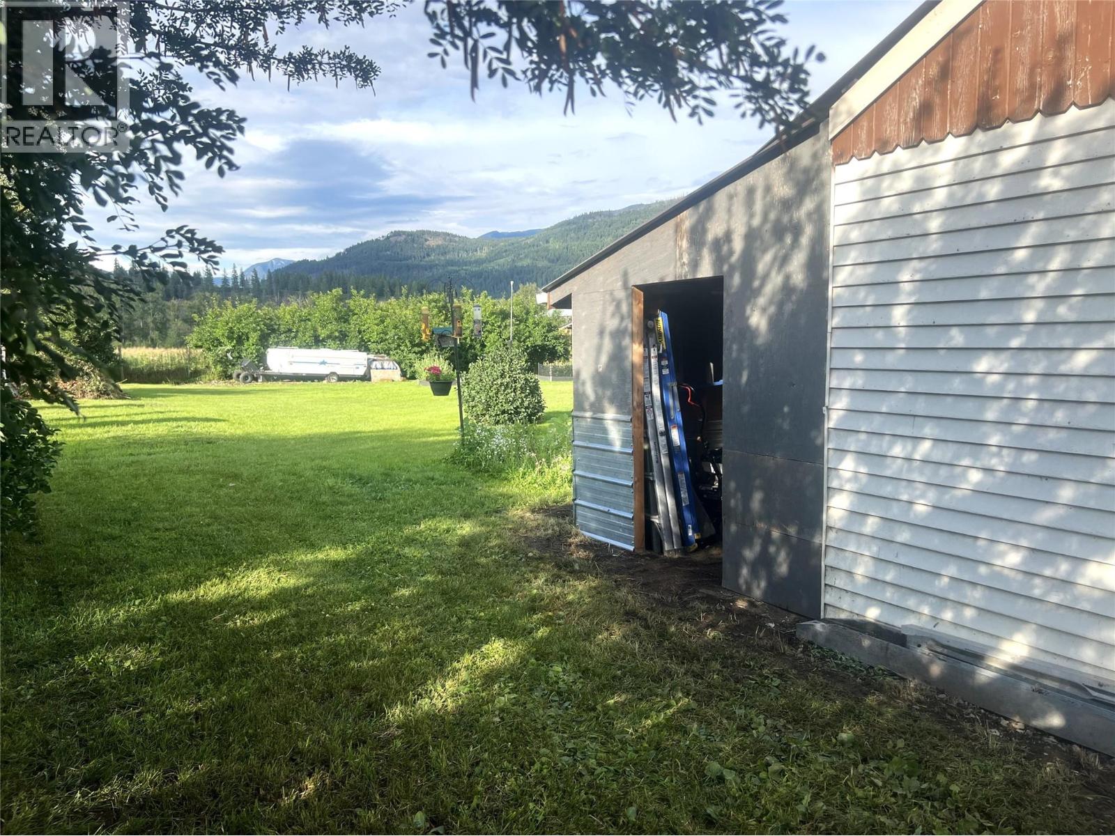  177 24 Highway, Little Fort