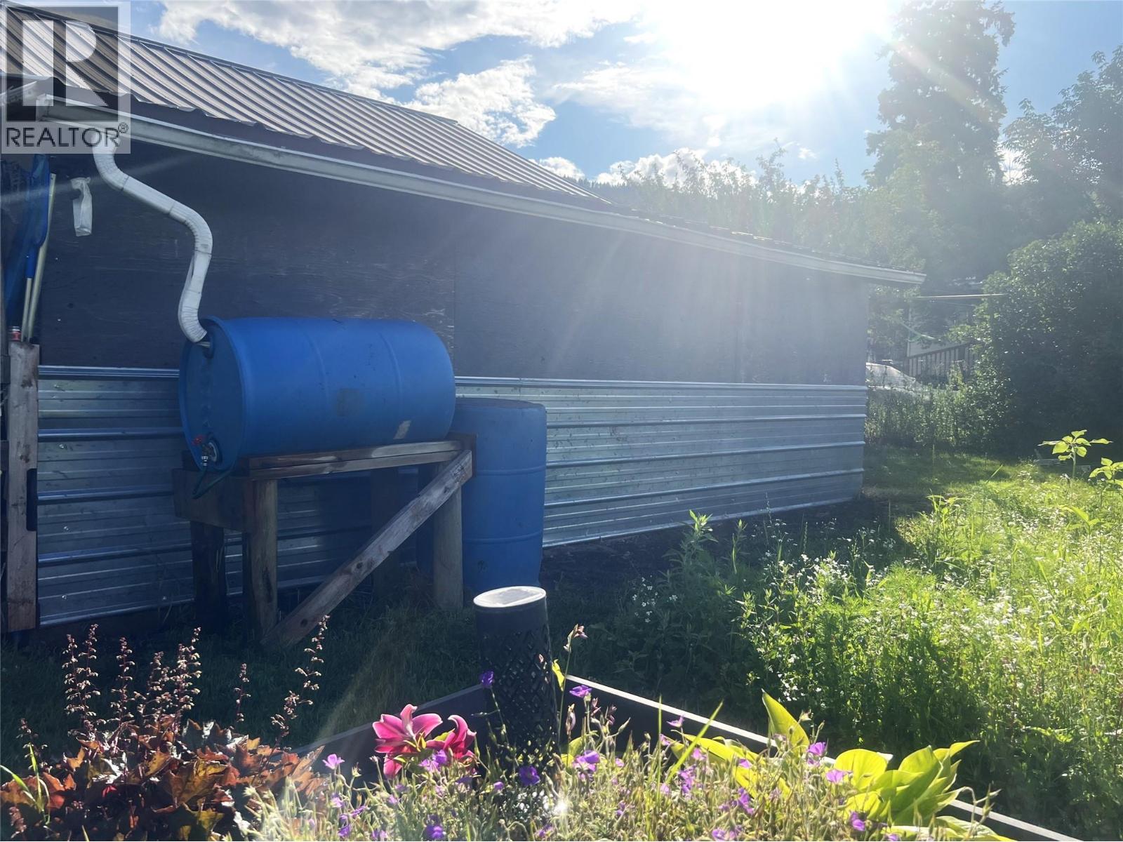  177 24 Highway, Little Fort