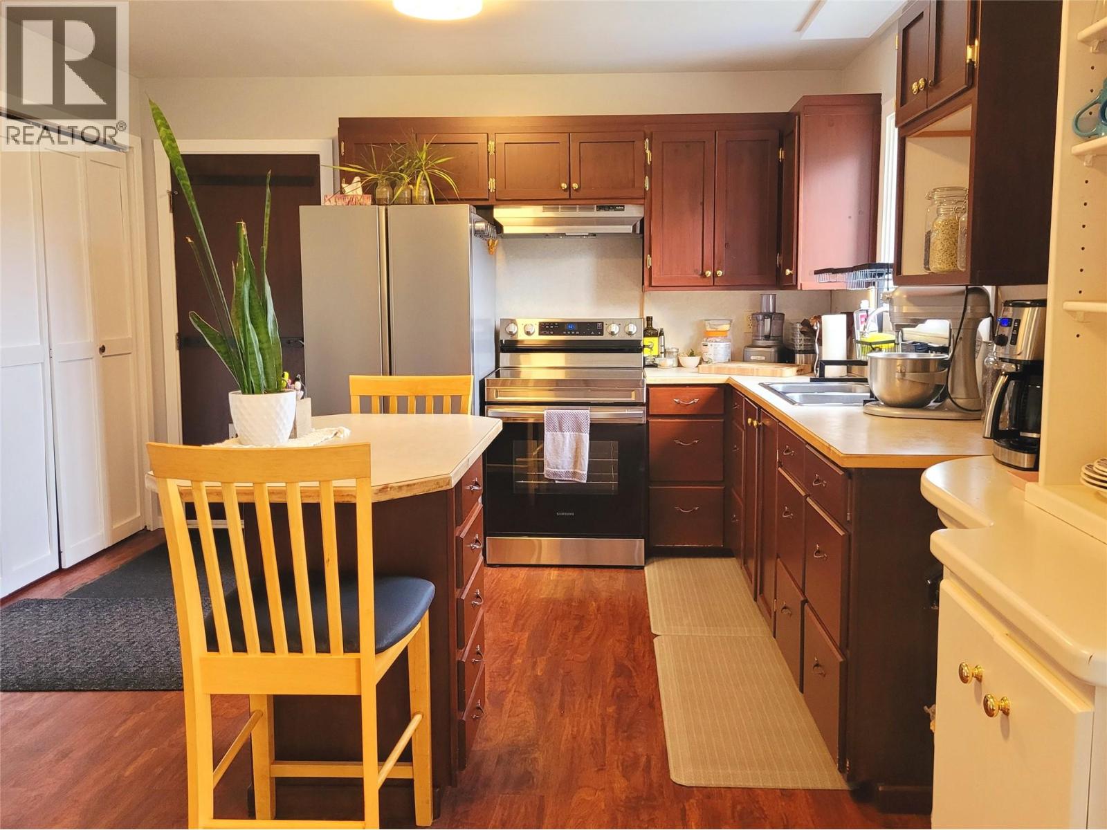  177 24 Highway, Little Fort