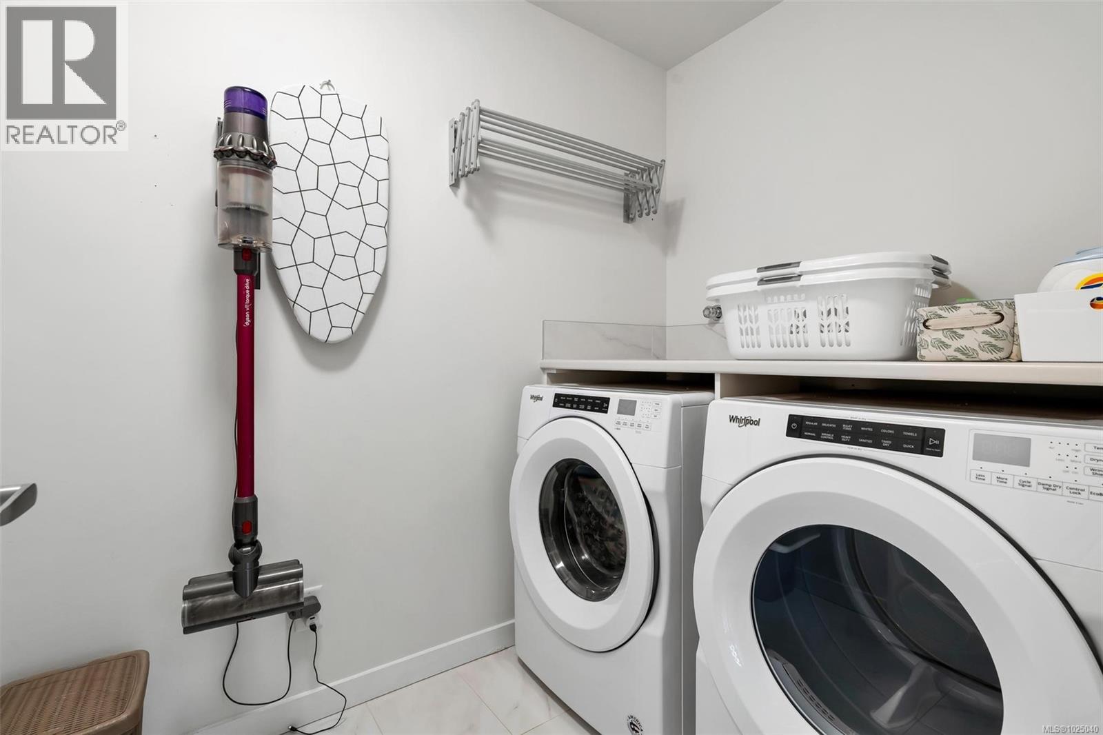 3545 RYDER HESJEDAL WAY - 36