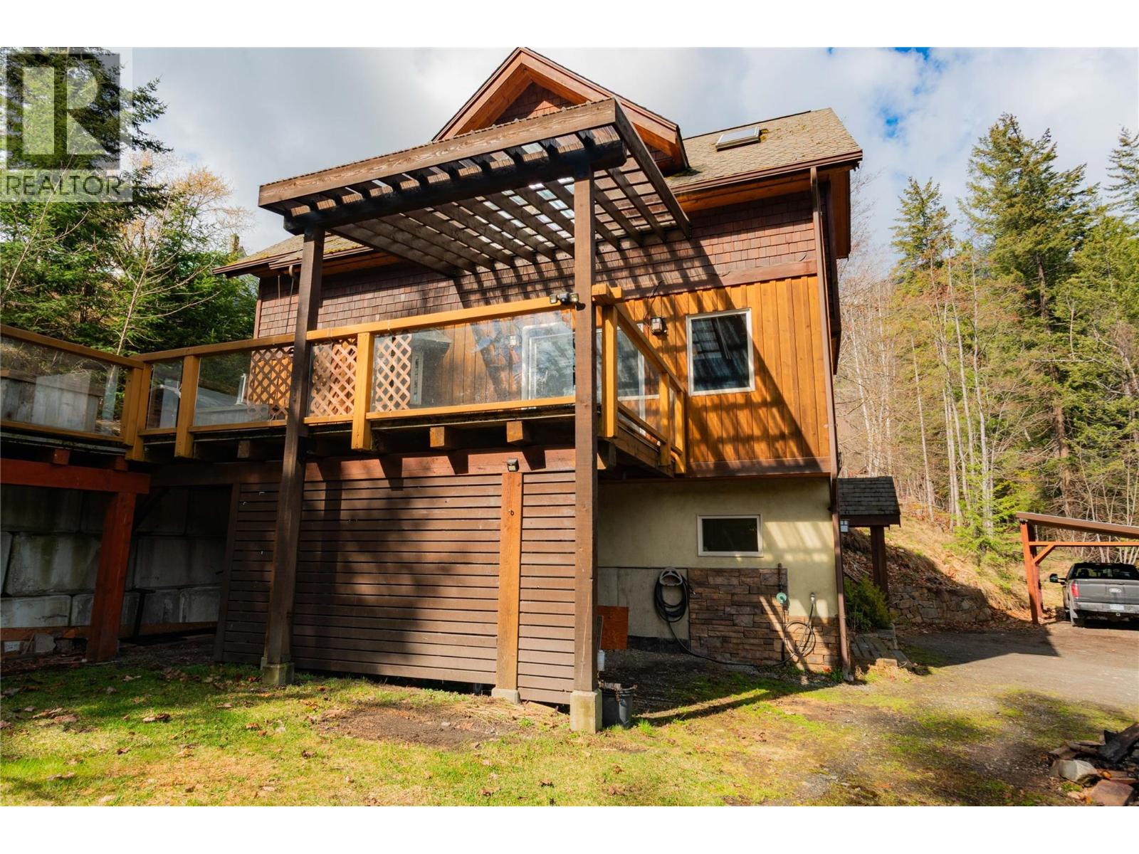 641 West Front Street, Kaslo