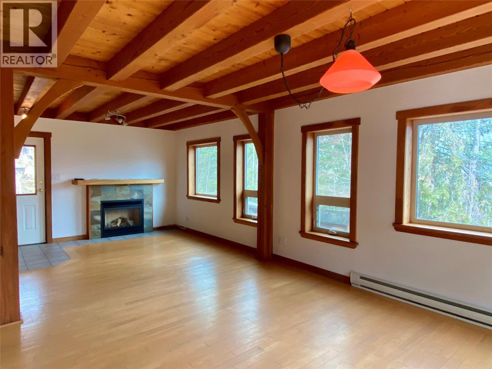 641 West Front Street, Kaslo