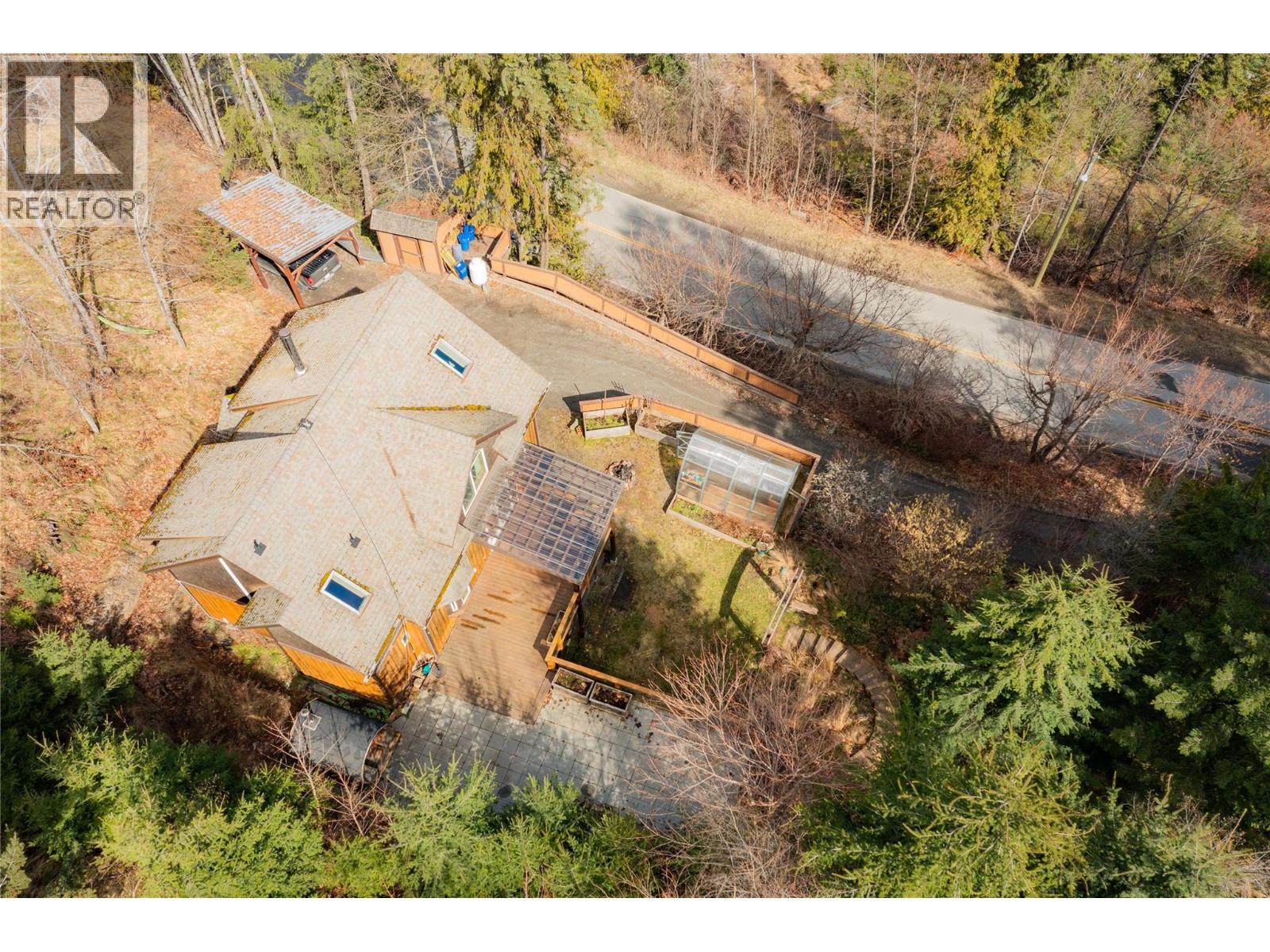 641 West Front Street, Kaslo