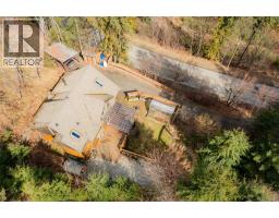 641 West Front Street, Kaslo, BC V0G1M0 Photo 43