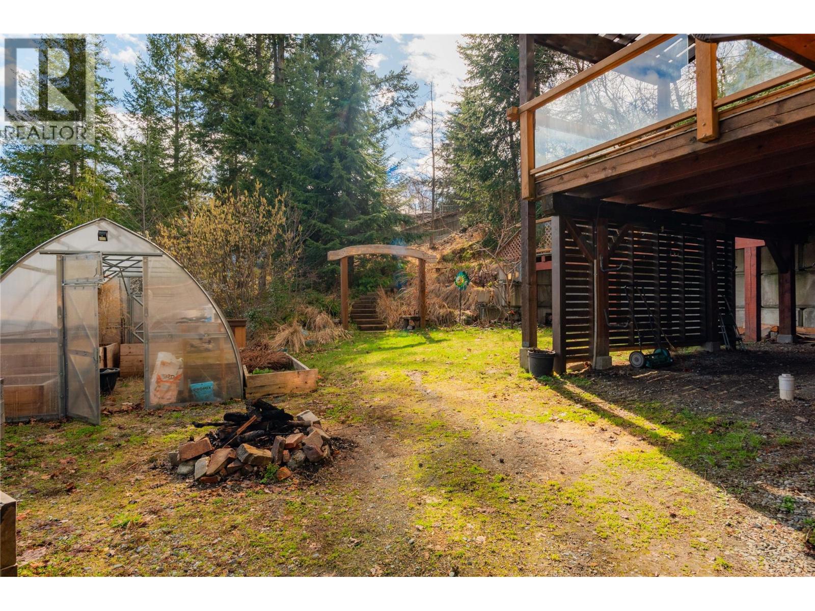 641 West Front Street, Kaslo