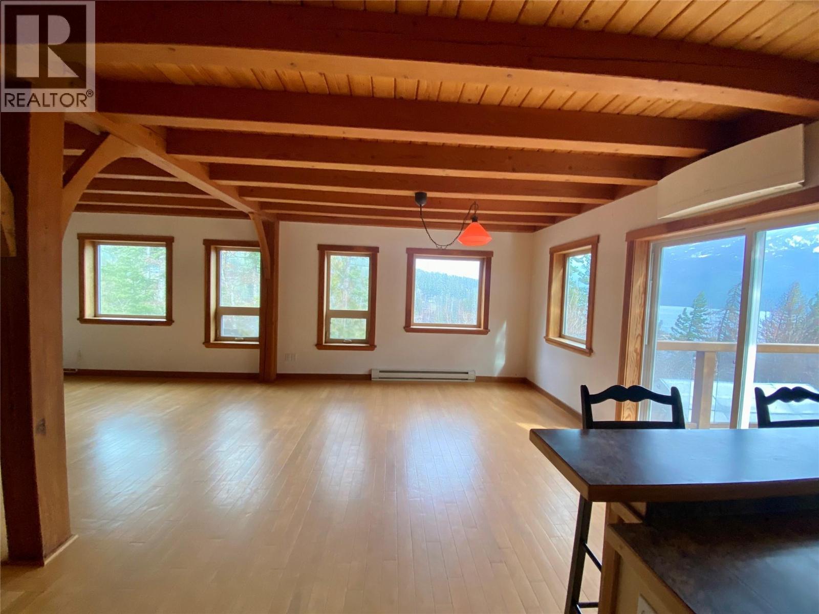 641 West Front Street, Kaslo