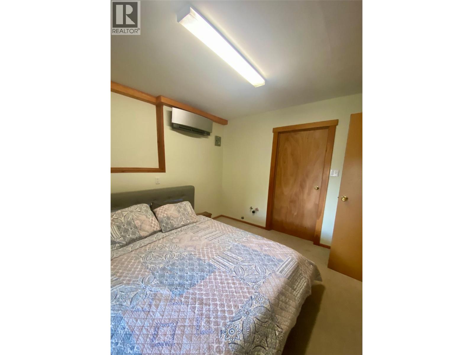 641 West Front Street, Kaslo