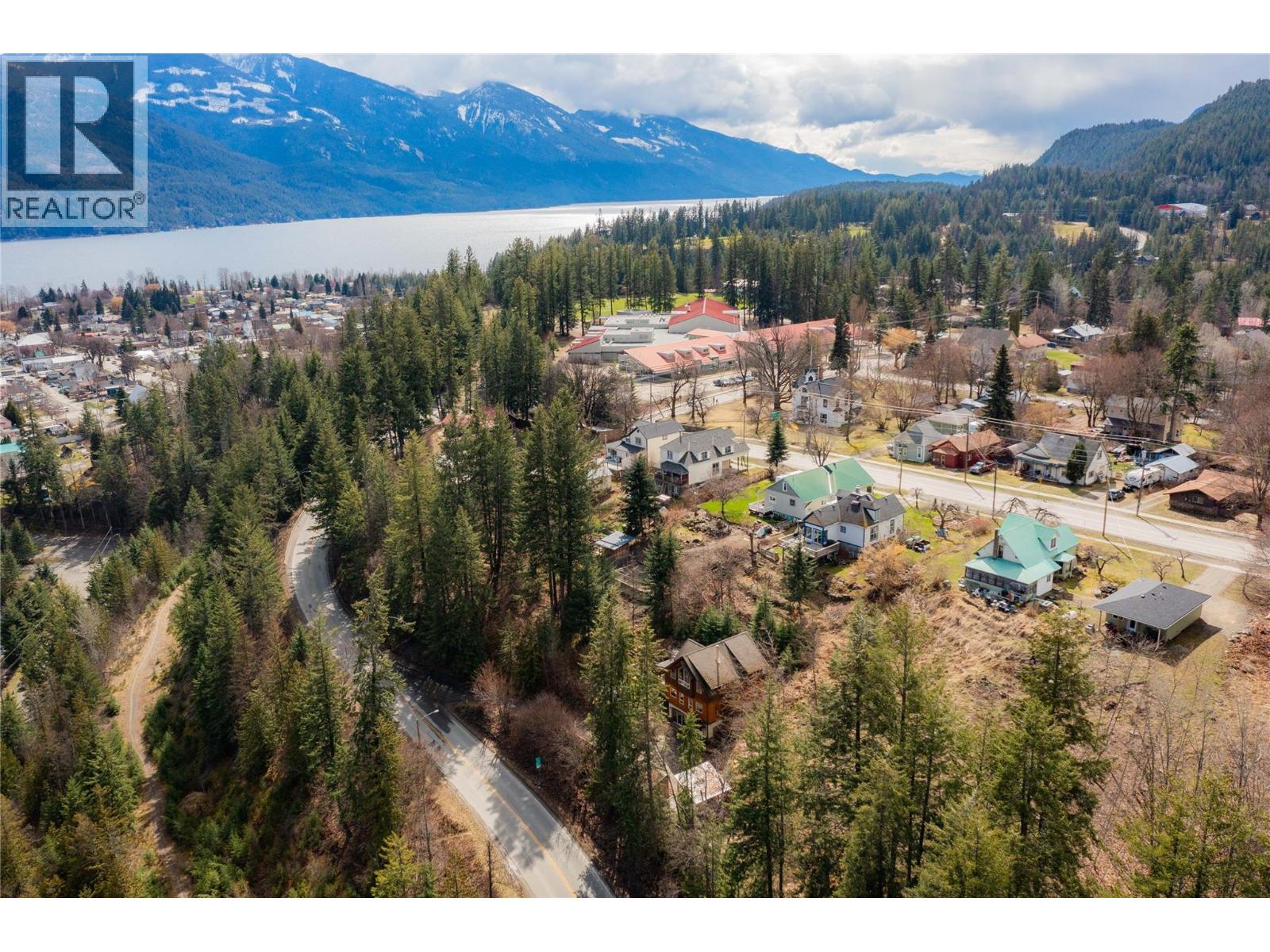 641 West Front Street, Kaslo