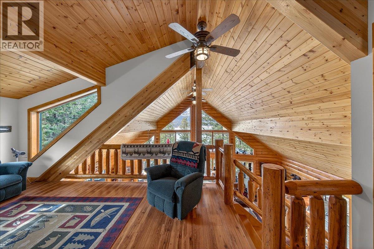  8385 Bighorn  Sheep Lane, Canal Flats