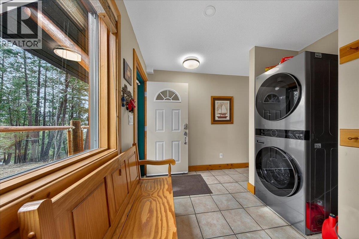  8385 Bighorn  Sheep Lane, Canal Flats