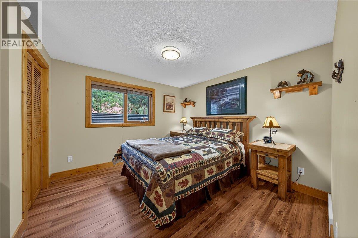  8385 Bighorn  Sheep Lane, Canal Flats