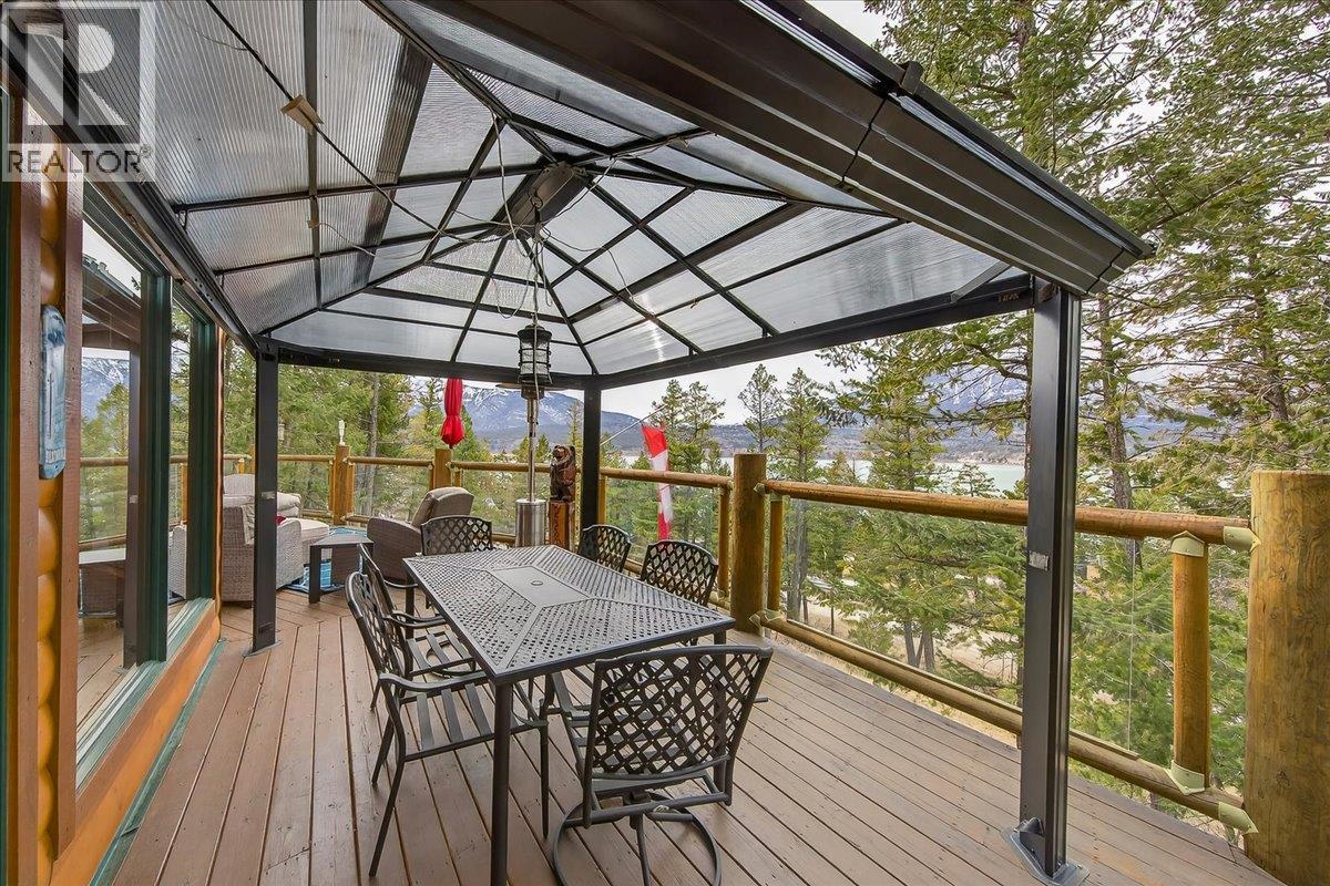  8385 Bighorn  Sheep Lane, Canal Flats