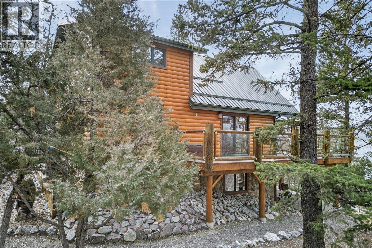  8385 Bighorn  Sheep Lane, Canal Flats