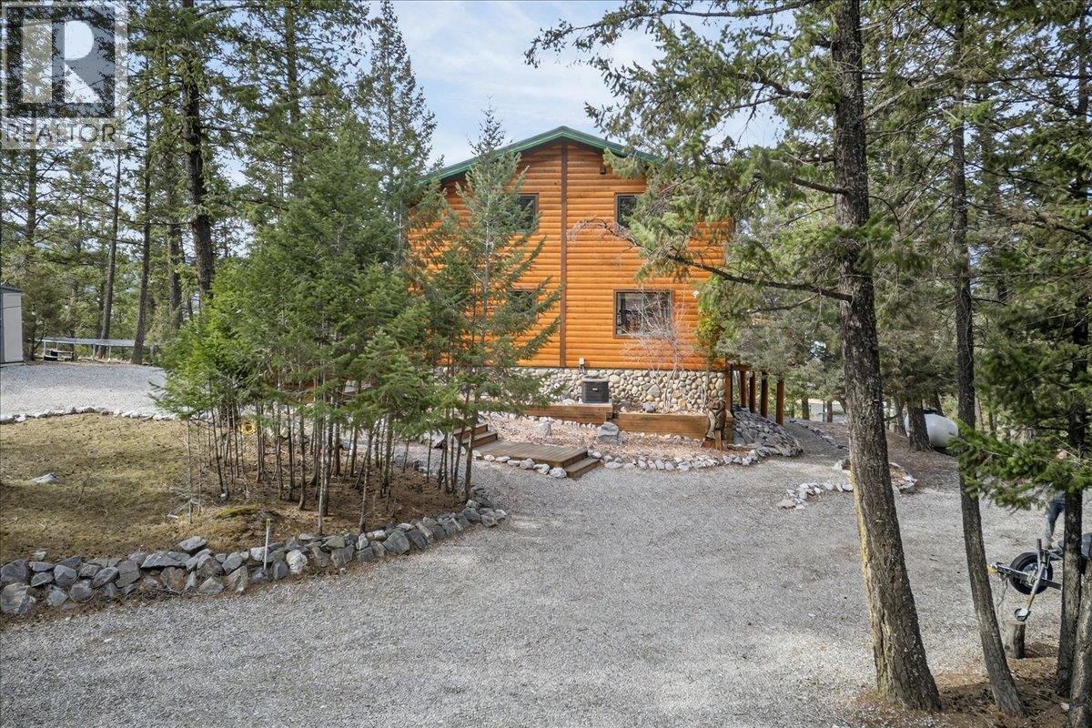 8385 Bighorn  Sheep Lane, Canal Flats