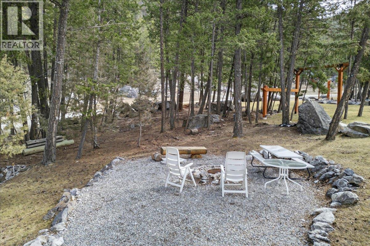  8385 Bighorn  Sheep Lane, Canal Flats