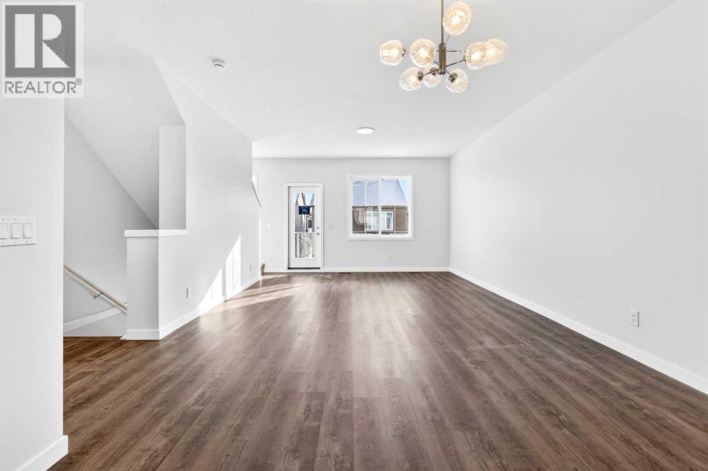 Single Family House for Sale in   Rangeview Drive SE Rangeview Calgary 