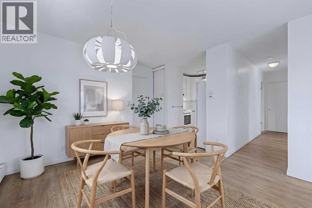 Single Family House for Sale in C  Dalton Drive NW Dalhousie Calgary 