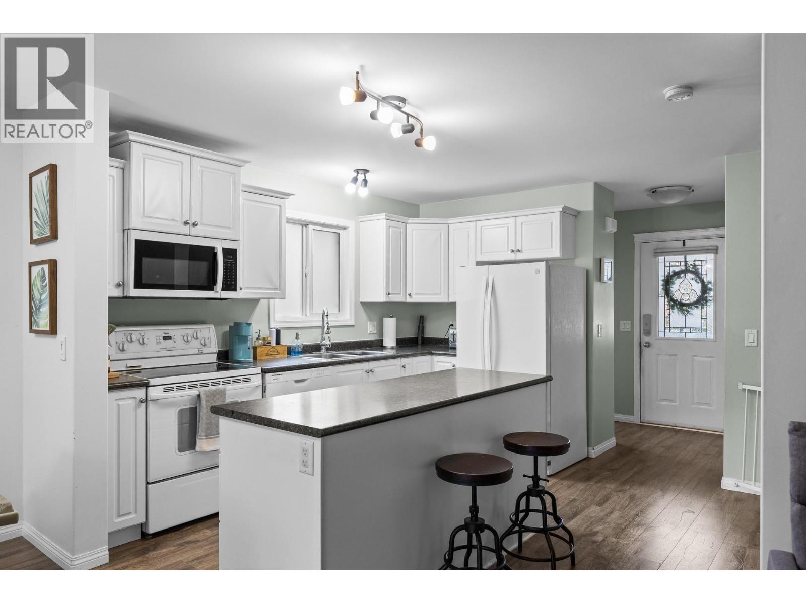 #113 5460 Clements Crescent Lot# lot 9 - 5
