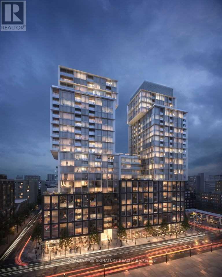 #820 158 FRONT STREET E - 1