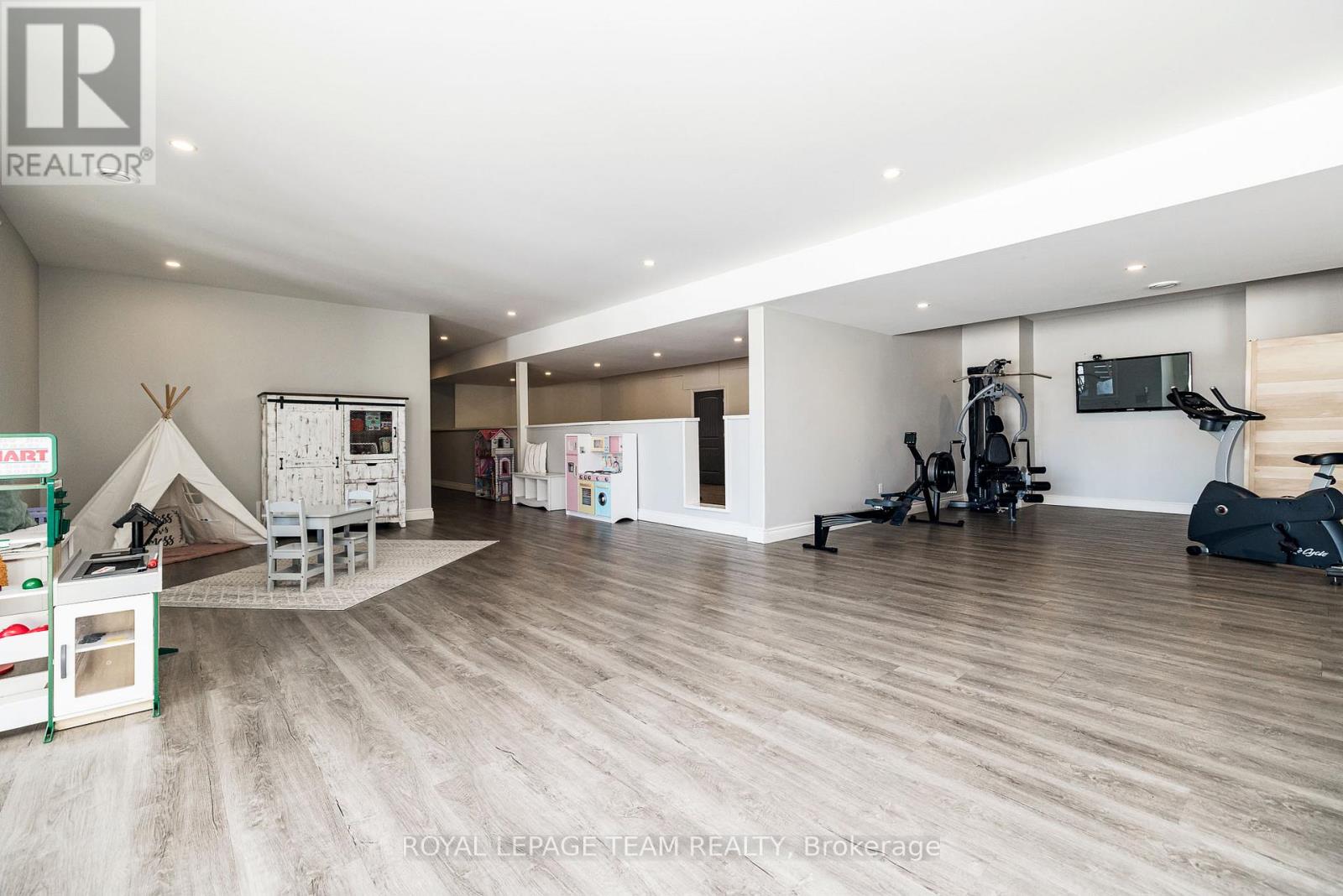 9459 MCCUAN ROAD - Image 37