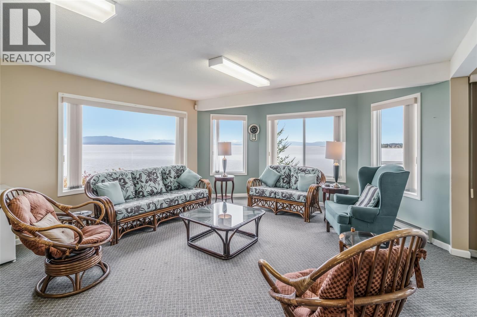 #207 330 DOGWOOD ST N - 38