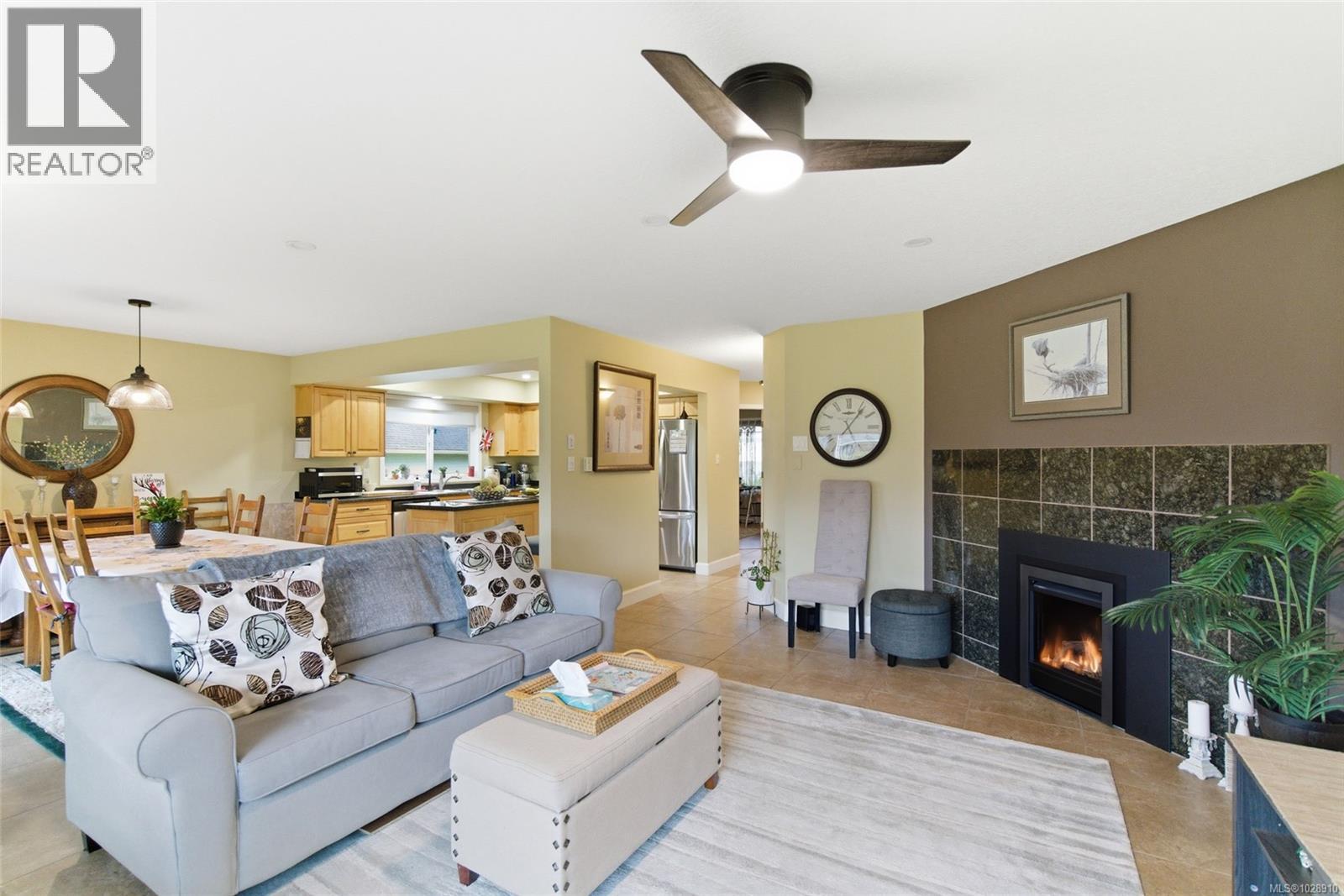 #207 330 DOGWOOD ST N - 6