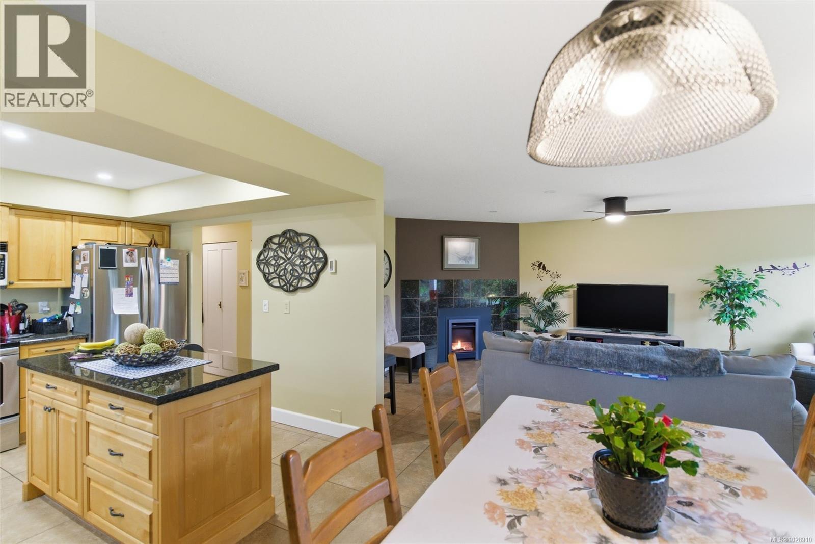 #207 330 DOGWOOD ST N - 30