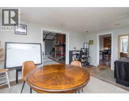 2898 Glenwood Ave, Saanich, BC V9A2S2 Photo 33