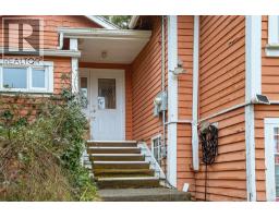 2898 Glenwood Ave, Saanich, BC V9A2S2 Photo 25