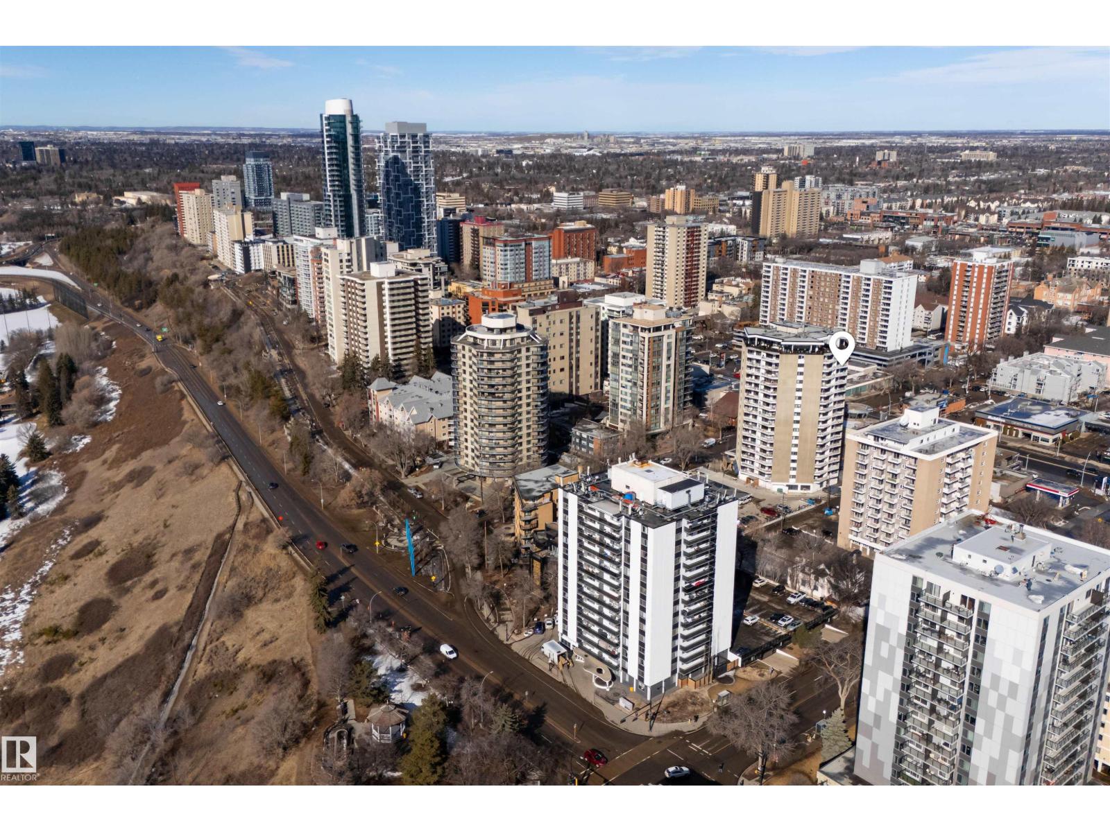 #1608 10045 117 ST NW - 36