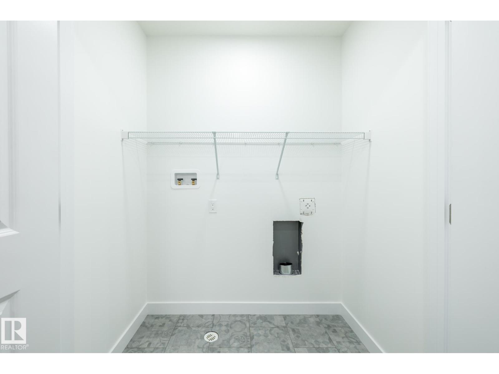 606 Ashgrove CI - 23