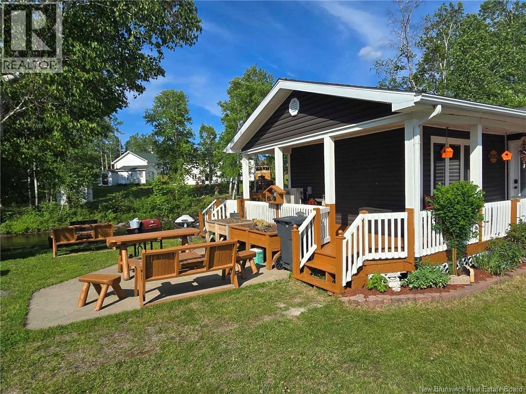 2052 MILLSTREAM ROAD - 16