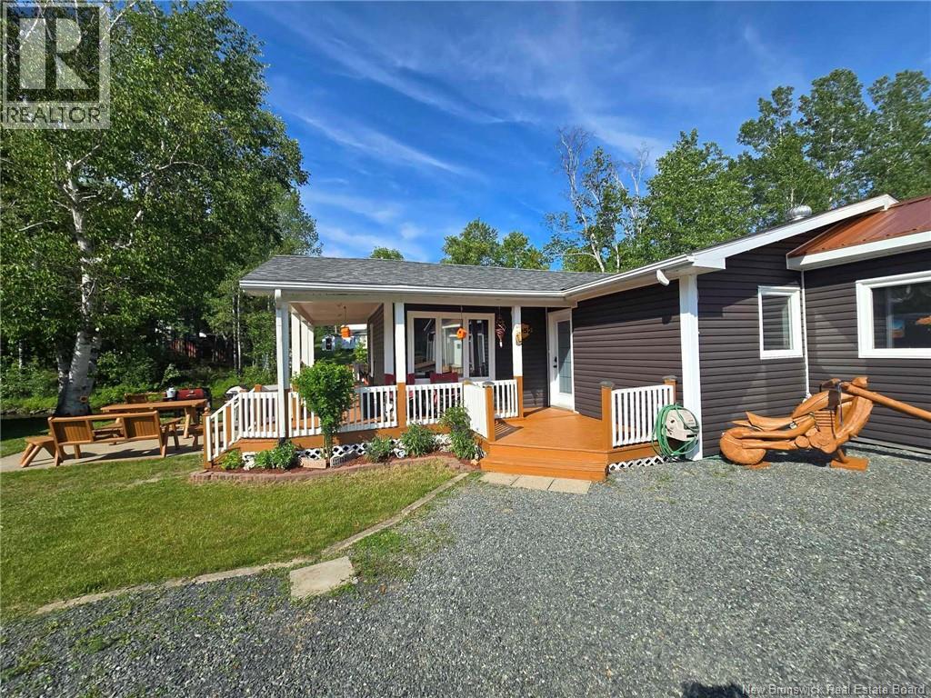 2052 MILLSTREAM ROAD - 17