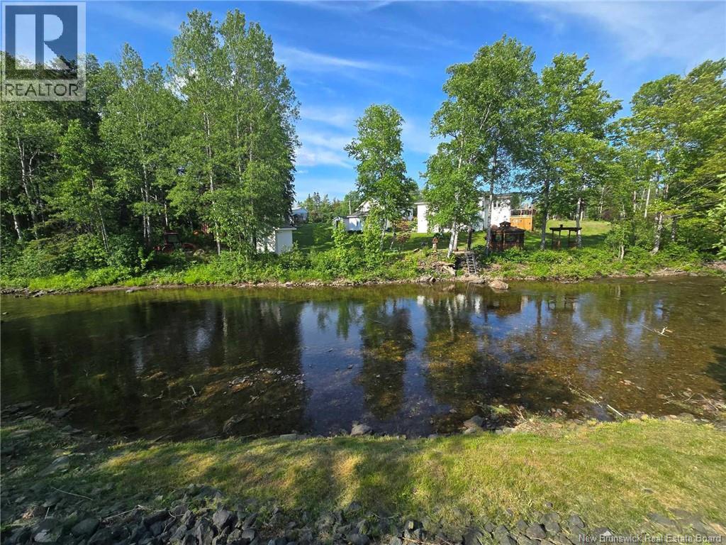 2052 MILLSTREAM ROAD - 18