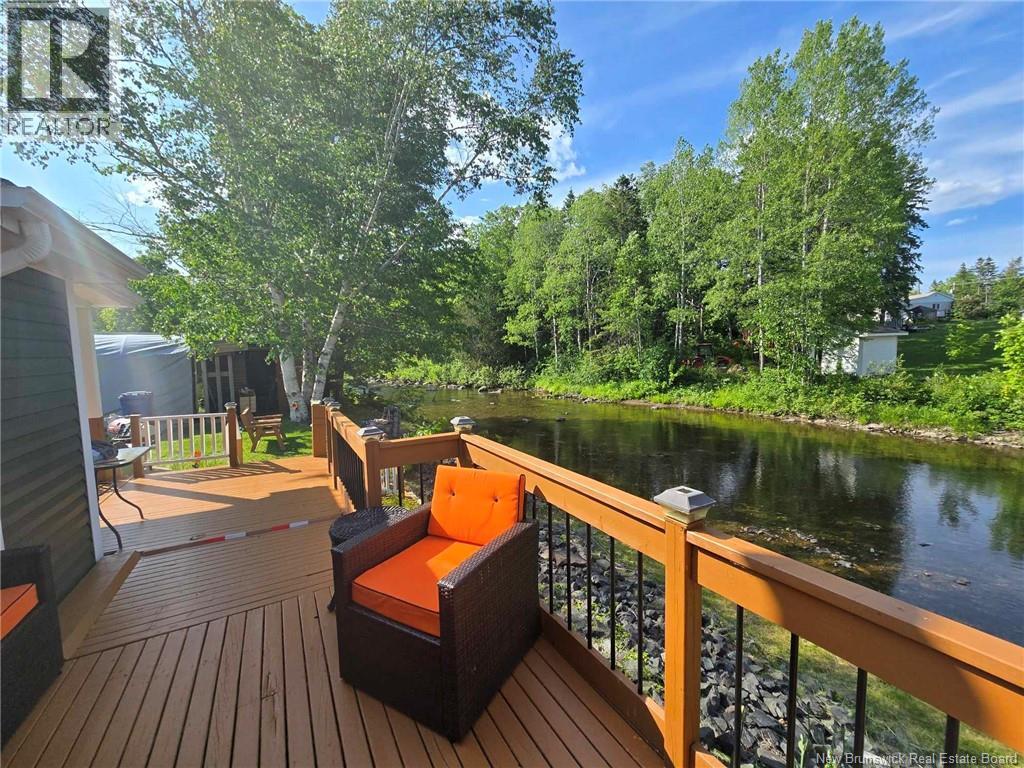 2052 MILLSTREAM ROAD - 20