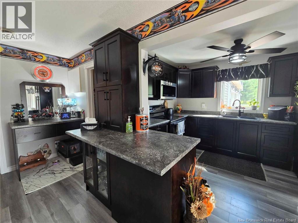 2052 MILLSTREAM ROAD - 30