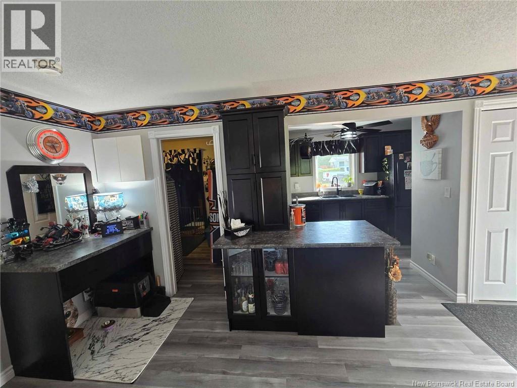 2052 MILLSTREAM ROAD - 31