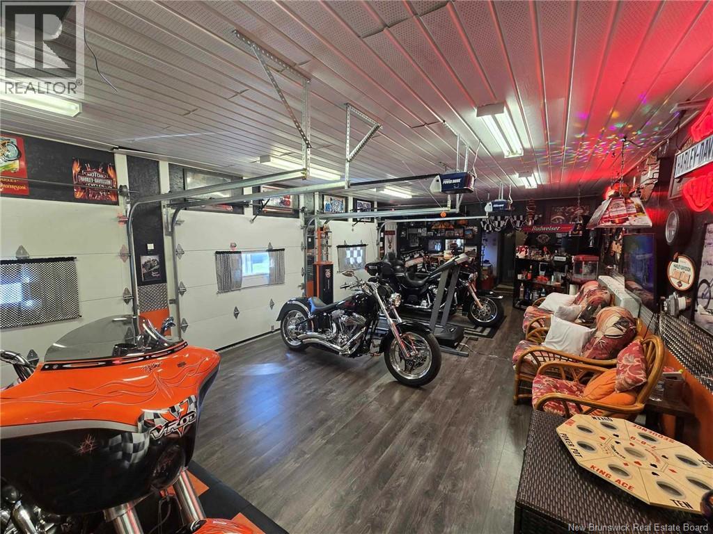 2052 MILLSTREAM ROAD - 39