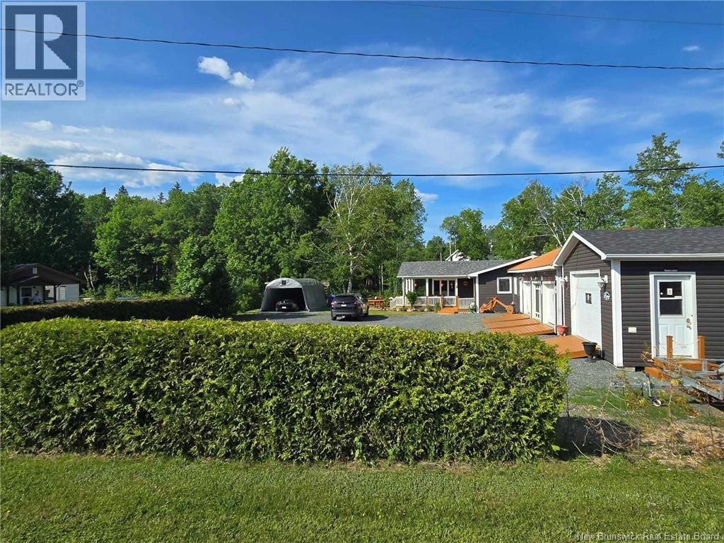 2052 MILLSTREAM ROAD - 8