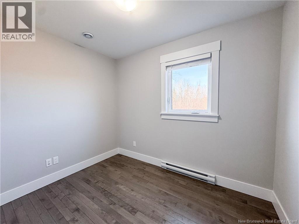 77 Satara Drive - 18
