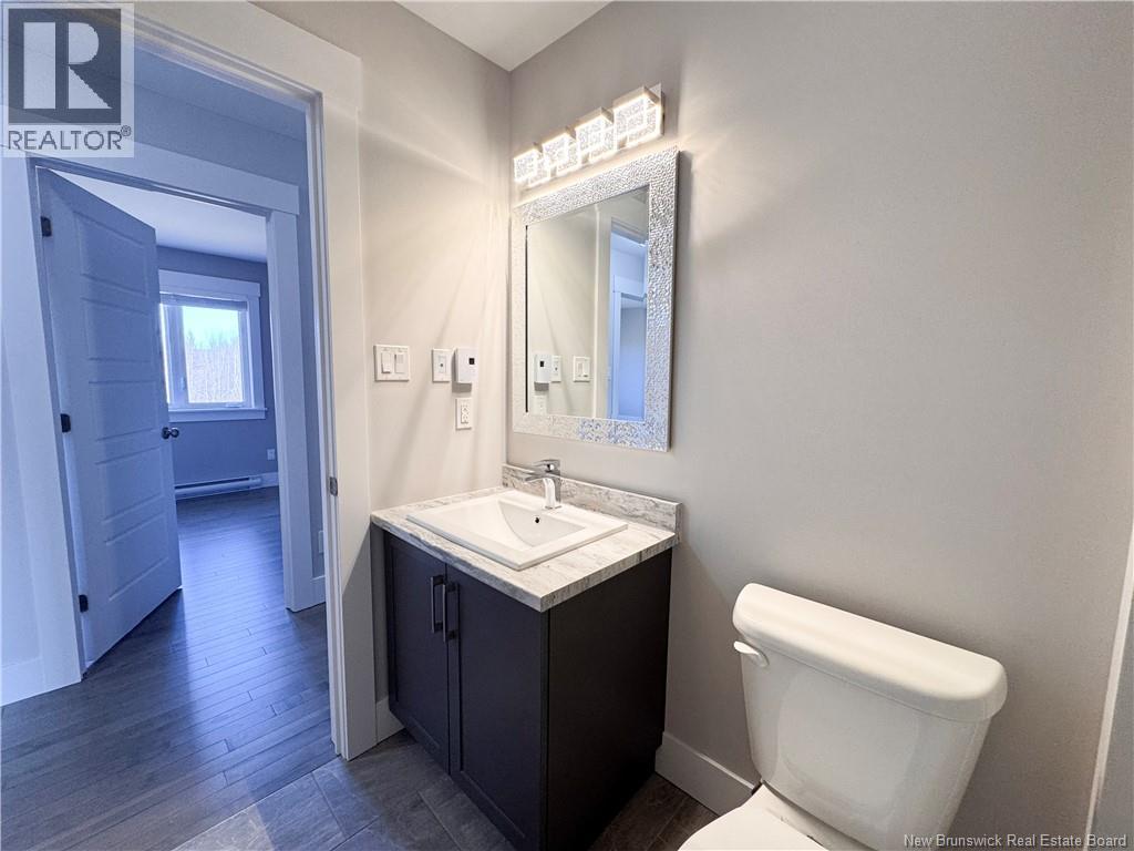 77 Satara Drive - 35