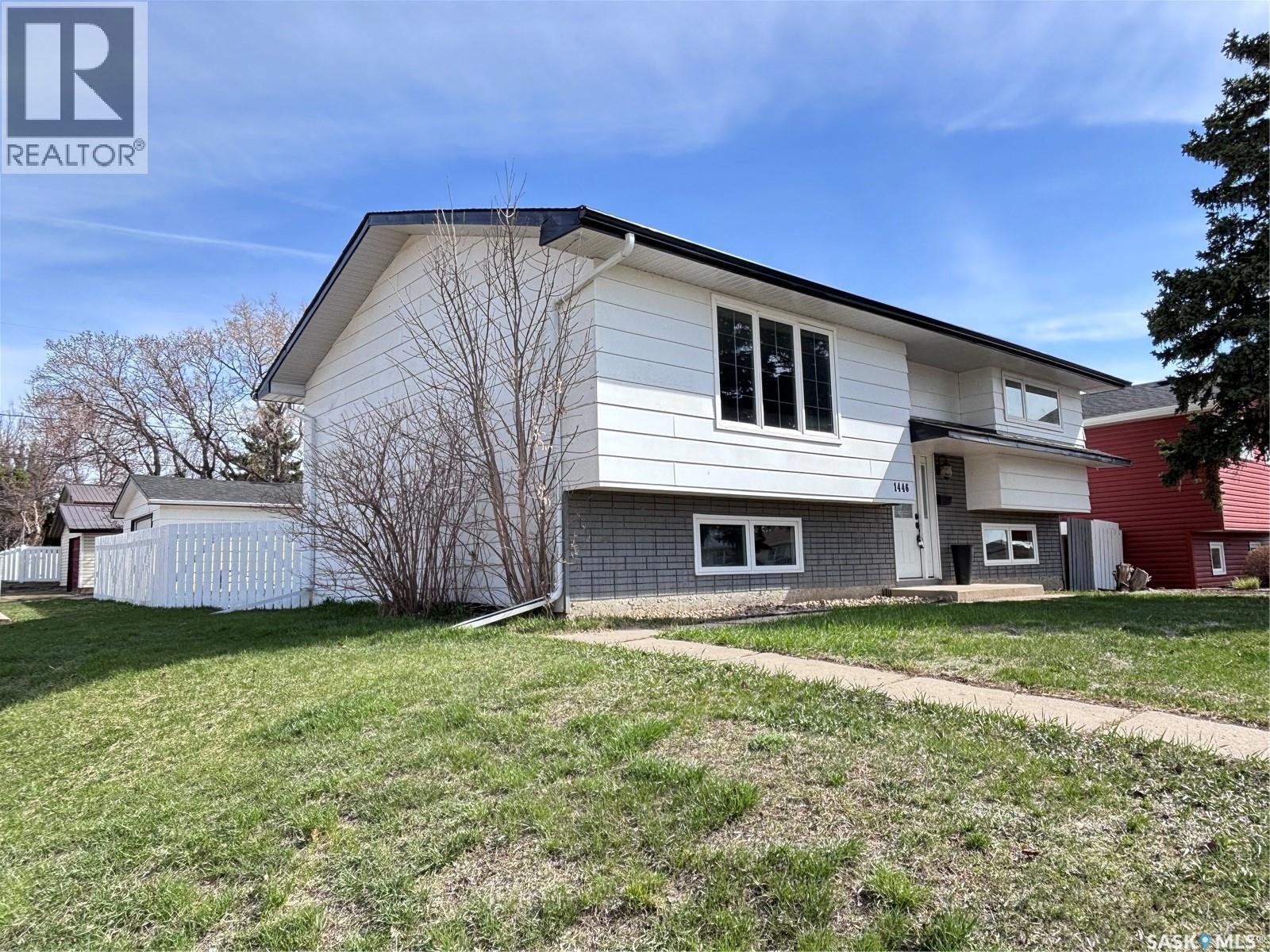 1446 Stadacona STREET W