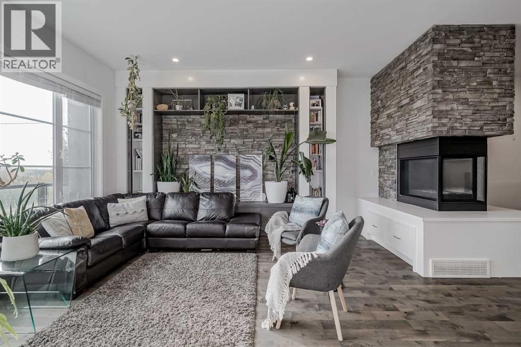 Single Family House for Sale in  A Street NE Renfrew Calgary 