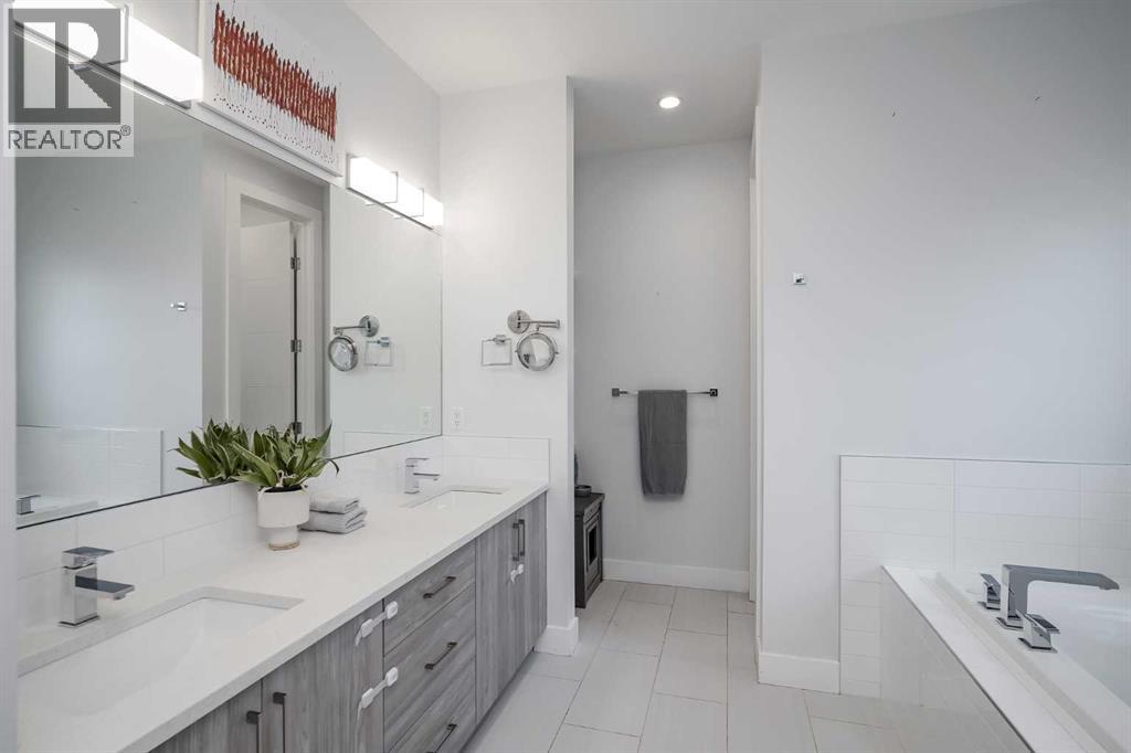 Single Family House for Sale in  A Street NE Renfrew Calgary 