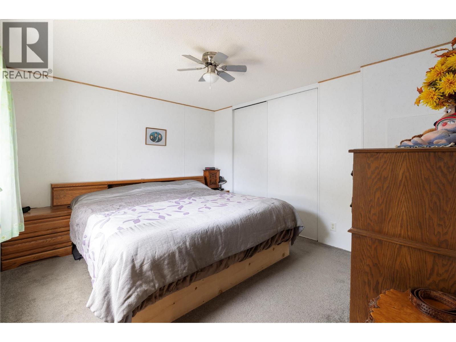 5760 Falkland Road Unit# 9, Falkland