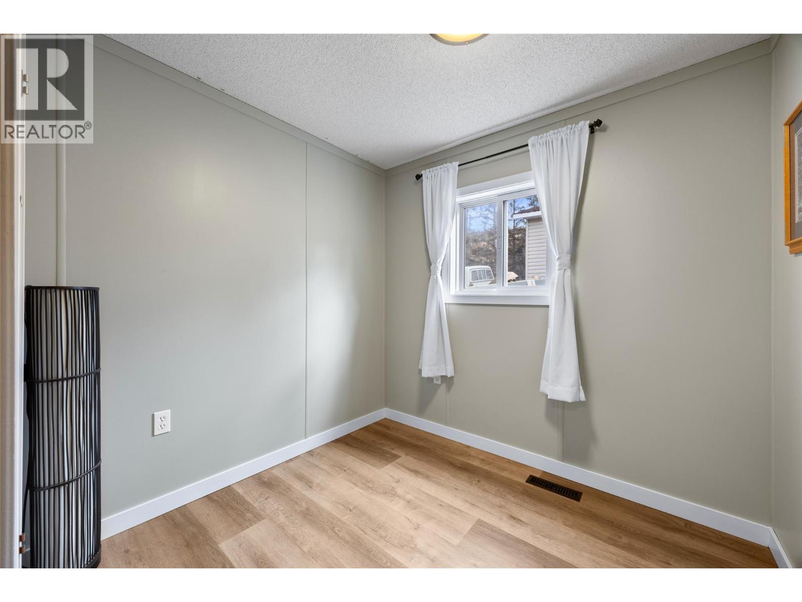 7090 WATSON  E Drive, Kamloops