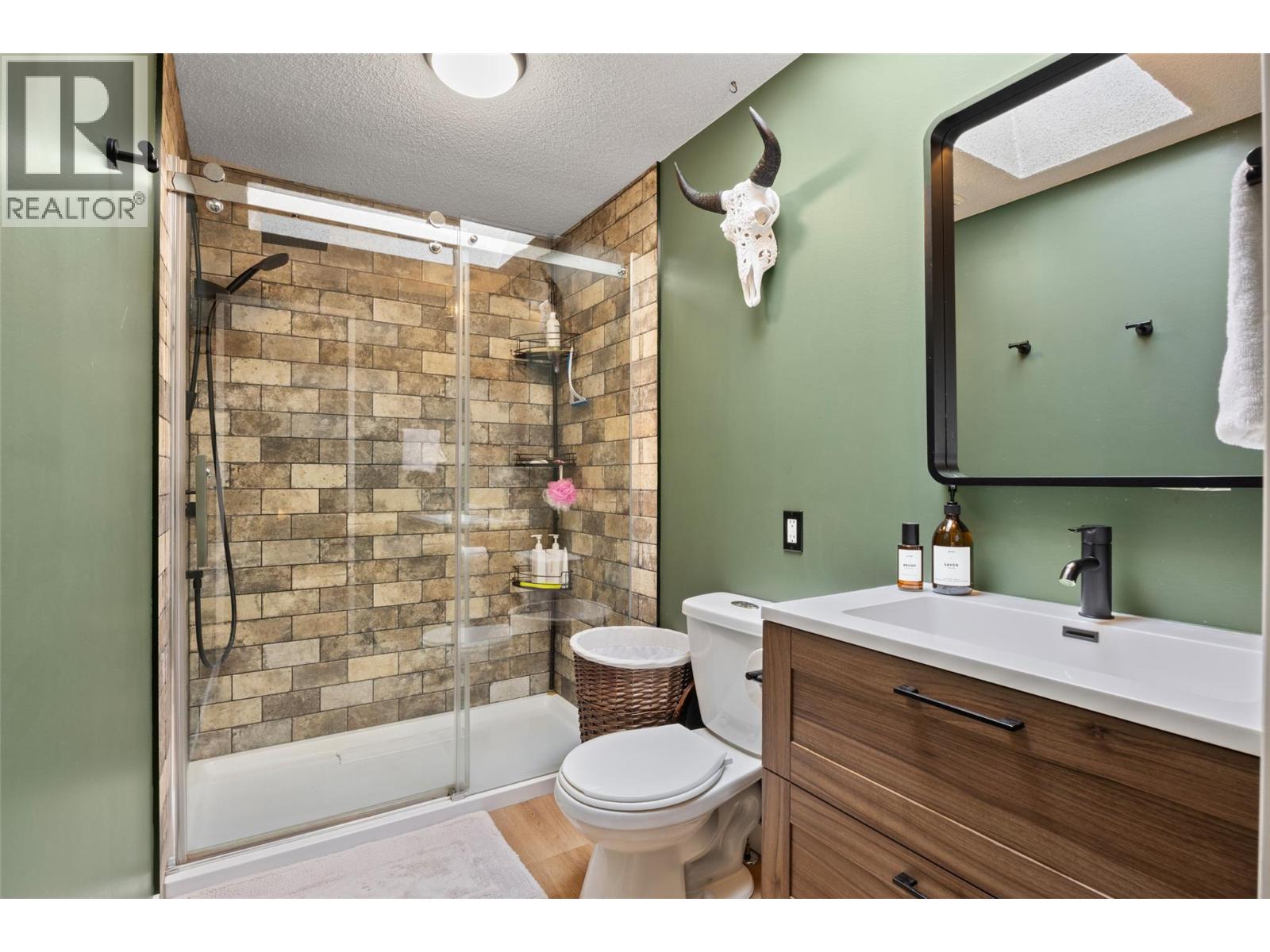 7090 WATSON  E Drive, Kamloops