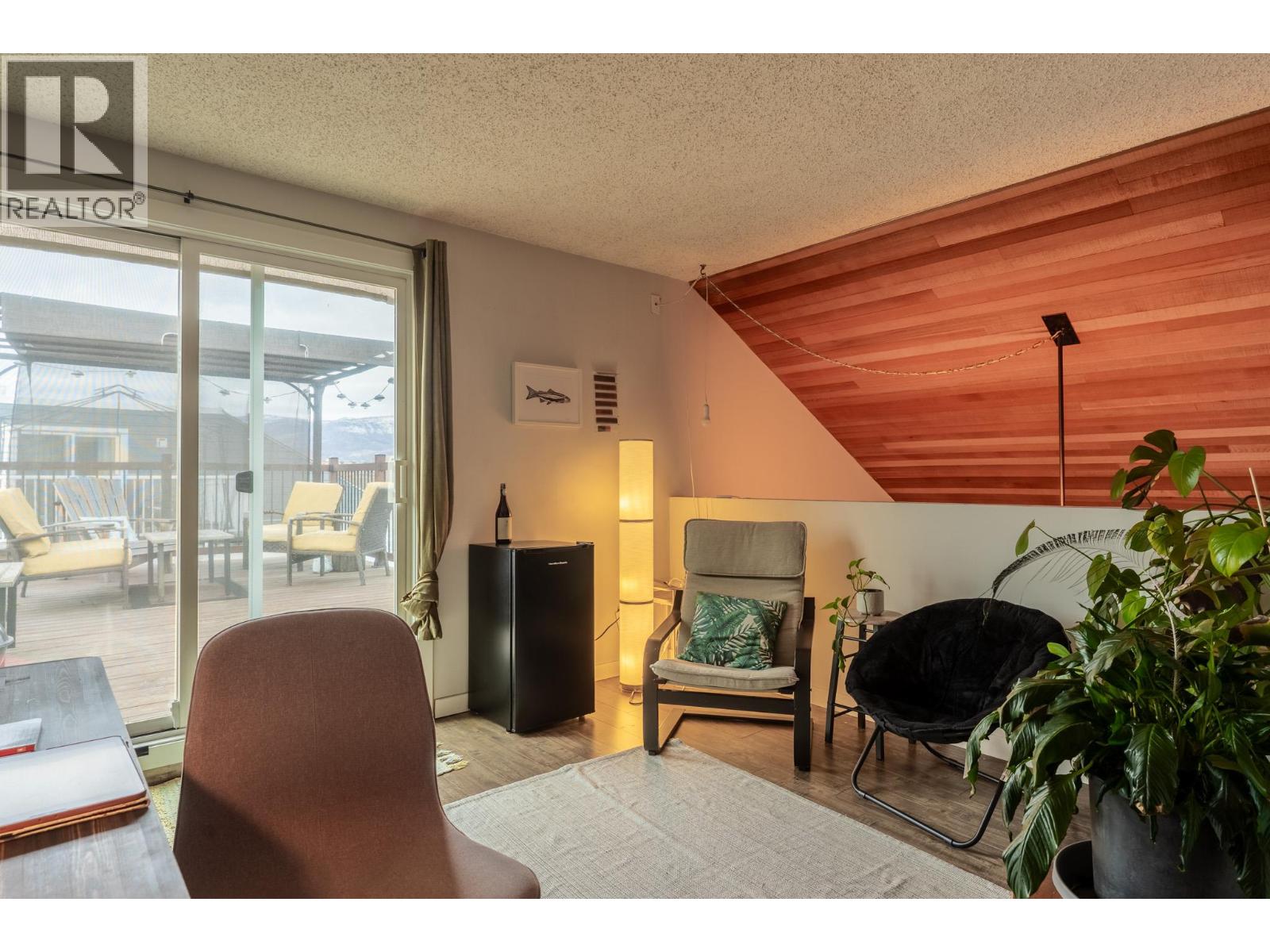 1685 Ufton Court Unit# 305, Kelowna