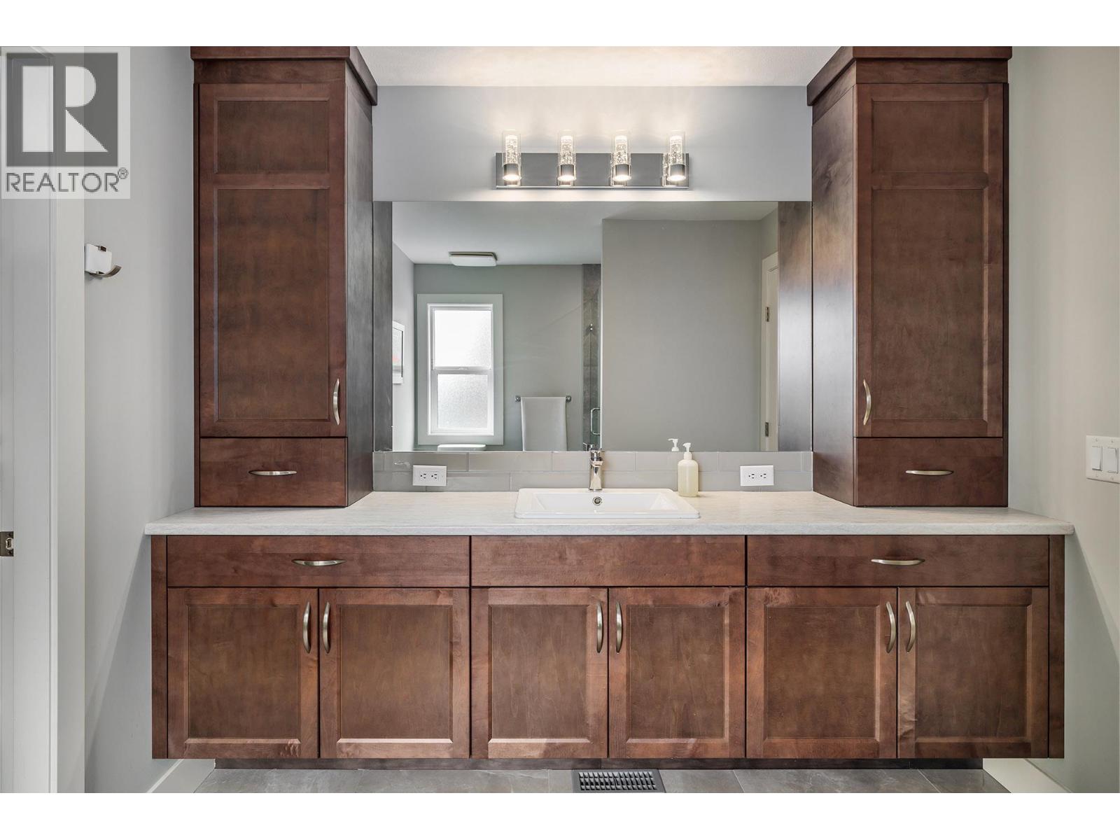 1259 Rio Drive, Kelowna