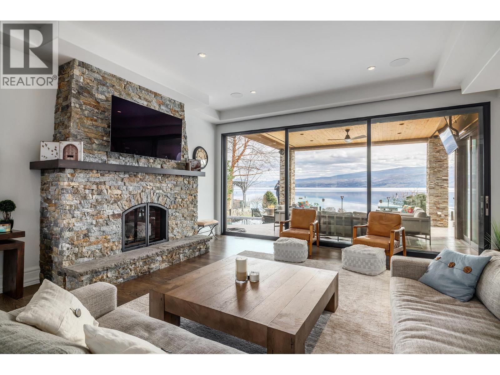 4165 Gellatly Road, West Kelowna